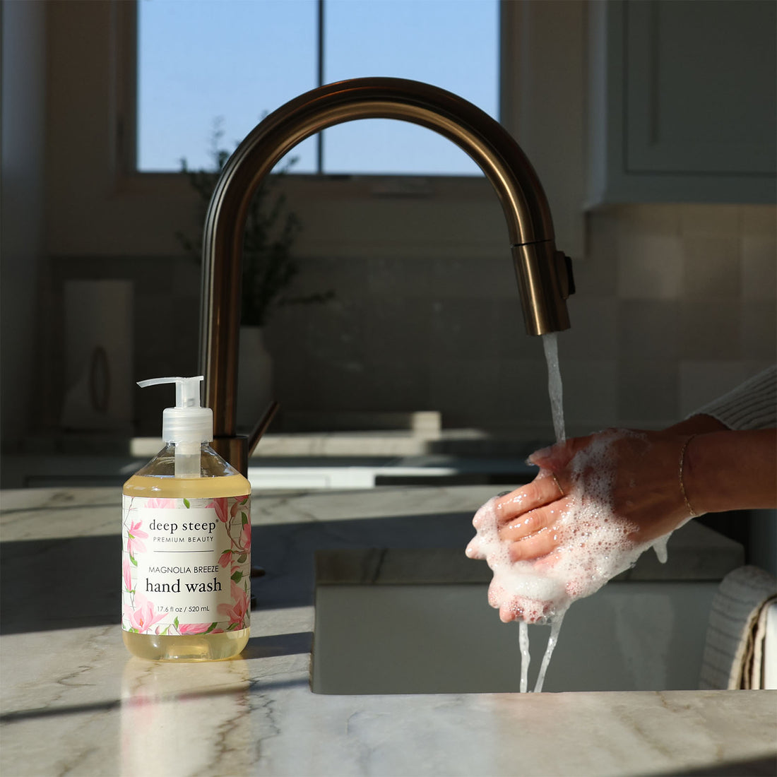 Magnolia Breeze Liquid Hand Wash